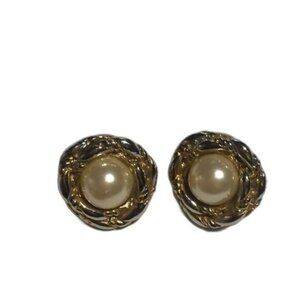 Vintage‎ Gold Tone Faux Pearl Clip On Earrings Womens Classic Jewelry